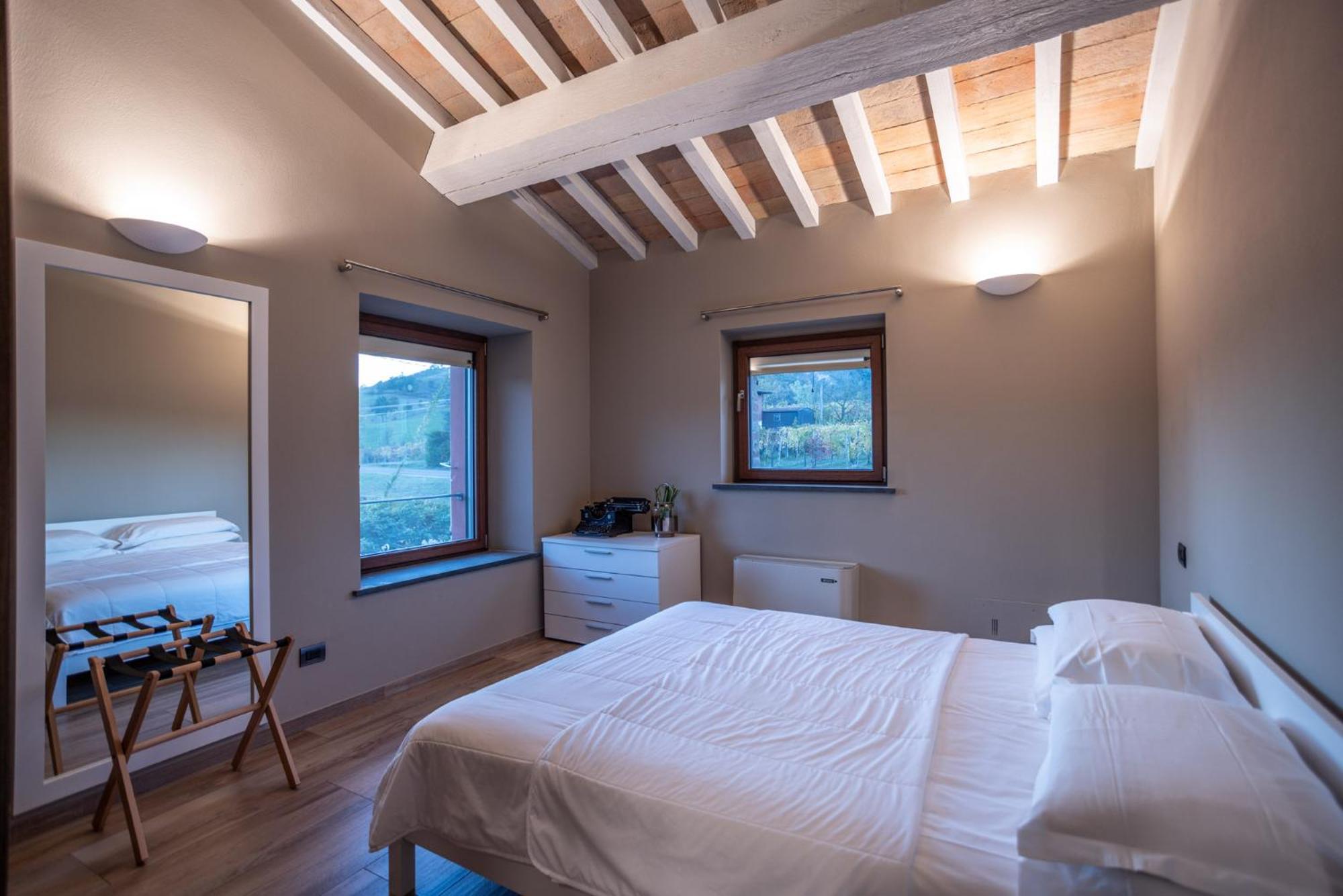 Agriturismo La Ratta Vernasca Bagian luar foto